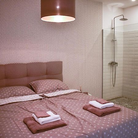 Apartmani Novi Sad Mg44 Eksteriør bilde