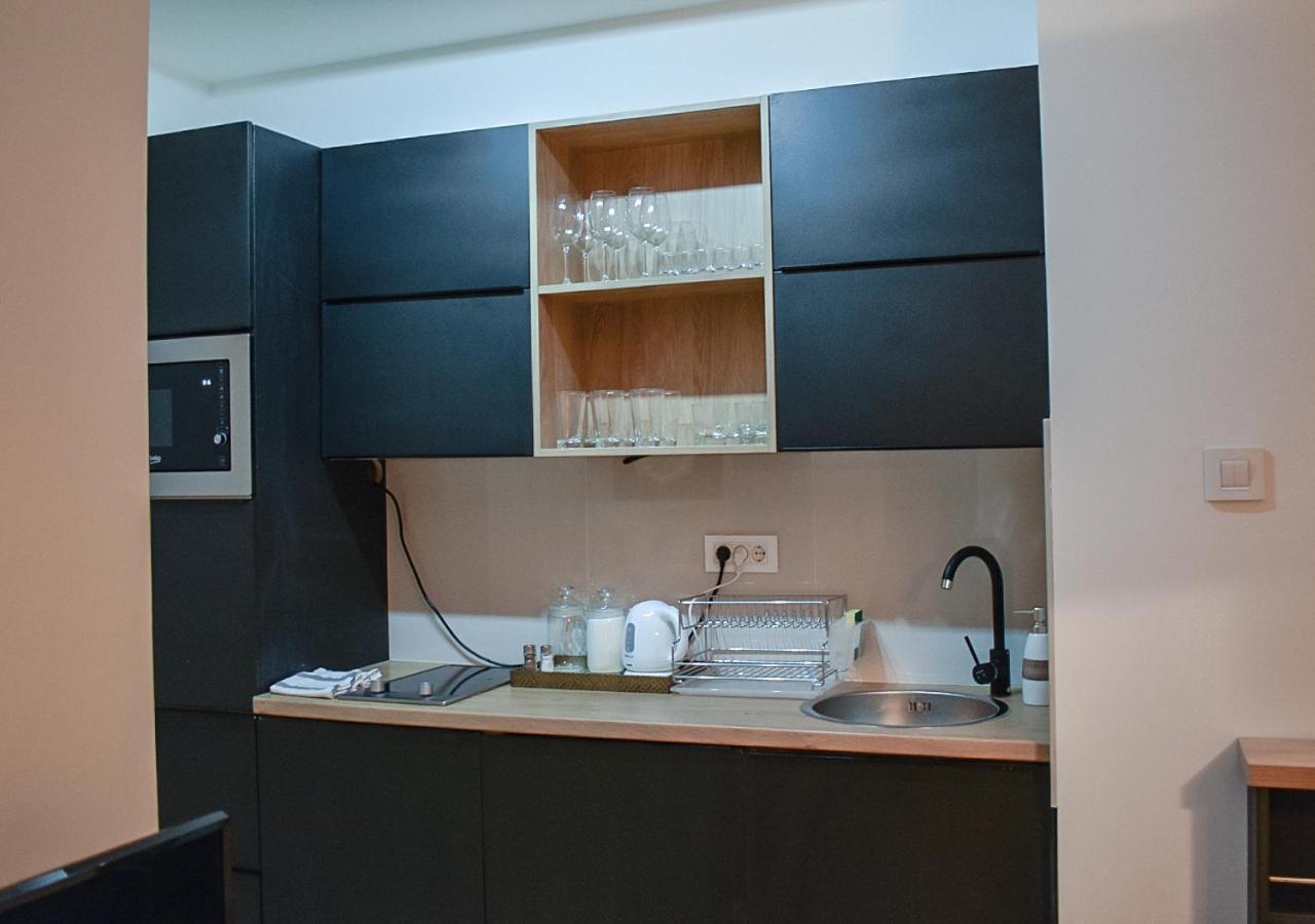 Apartmani Novi Sad Mg44 Eksteriør bilde